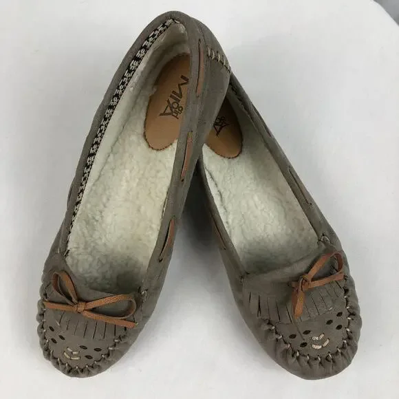 Girl Mia Women Sz 9M Blanche Taupe Leather Suede SlipOn Flats Loafers Moccasins - Picture 6 of 9